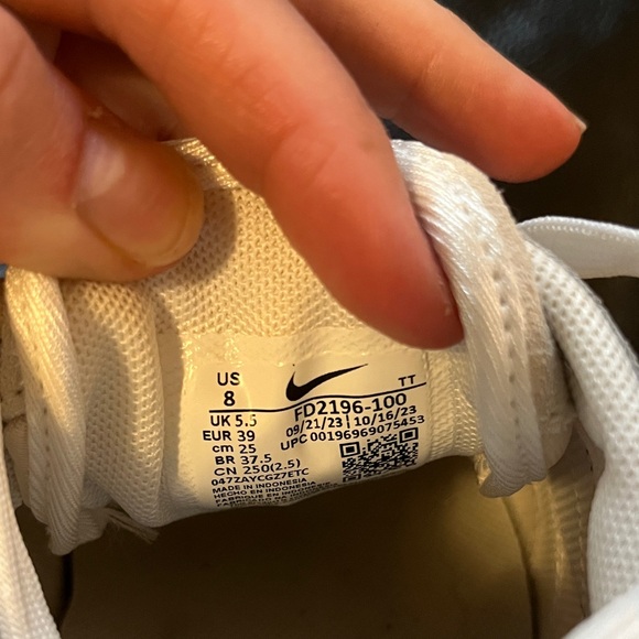 Nike Phoenix Waffle Sneakers - sz 8 - Picture 3 of 7